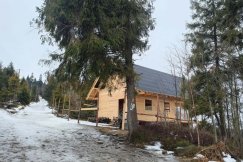 Zwrot w sprawie kontrowersyjnej inwestycji na Błatniej. Kosztowna legalizacja czy rozbiórka?