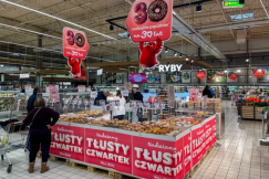 Popularny hipermarket znika z mapy Bielska-Białej. Zastąpi go znana francuska sieć sklepów