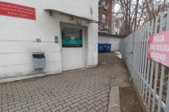Doba na izbie droższa od dobrego hotelu. Mimo podwyżki miasto i tak do interesu dopłaci - foto