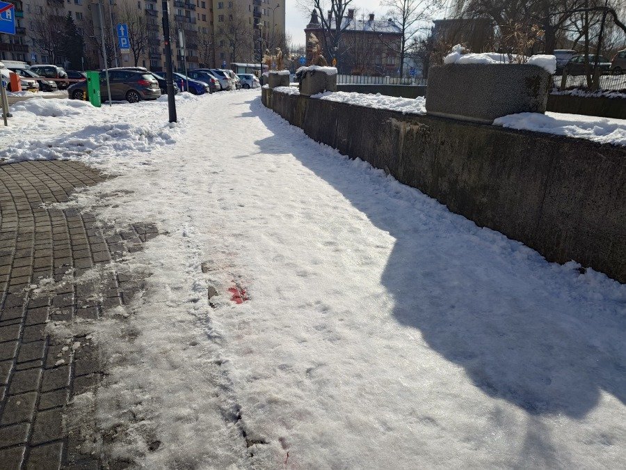 Kolejne kary za zimowe utrzymanie dróg. Za ulice zapłacą, za lodowisko na chodnikach nie - foto
