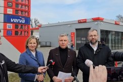 Złotówka różnicy na litrze? Na stacji w Bielsku-Białej padły mocne oskarżenia - foto