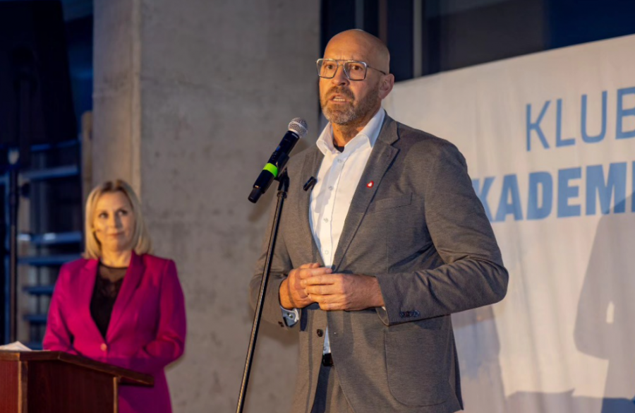 Minister w środę z wizytą w regionie. Odwiedzi niecodzienny obiekt na granicy Bielska-Białej