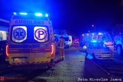 Seria wypadków na sklepowych parkingach. Dwie seniorki z poważnymi obrażeniami w szpitalu