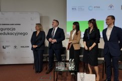 Alarmujące dane o próchnicy wśród nastolatków. Nowatorski projekt wystartował w Bielsku-Białej - foto