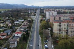 Koniec z pięćdziesiątką na długim odcinku Cieszyńskiej. Wiemy, kiedy pojawią się nowe znaki - foto
