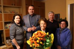 Recepta na długowieczność? Słodycze i kluski śląskie! Pani Zenona w gronie 100-latków! - foto