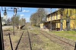 Specjalna drezyna na linii kolejowej do Cieszyna. Inspekcja przed planowaną rewitalizacją ZDJĘCIA