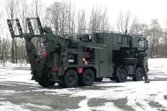 Gigantyczny kontrakt bielskiej firmy. Uzbroją szwedzką armię za blisko 200 milionów złotych - foto