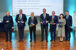 Piękny jubileusz bielskiej humanistyki. Prezydent i profesorowie wśród nagrodzonych - foto