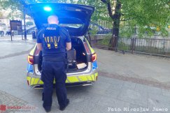 Slalomem na hulajnodze. Kompletnie pijanego kierującego zauważył patrol policji - foto