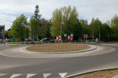 Pomnik człowieka czy pomnik epoki? Ideologiczny spór prawicy i lewicy o patrona nowego ronda