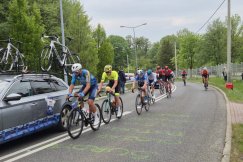 Mordercze tempo, kraksy i samotny finisz pod Dębowcem. Czech wygrywa Beskid Race - foto i film