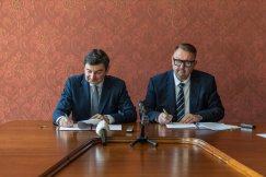 Miliony na obwodnicę Hałcnowa. Władze miasta podpisały kluczową umowę z wojewodą - foto