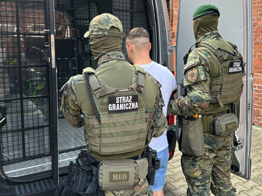 Ukrainiec z wyrokiem deportowany przez bielskich pograniczników. Dostał pięcioletni zakaz - foto