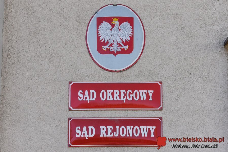 Wyroki za wielomilionowe oszustwo w bielskim hotelu. Drogocenną biżuterię podmienili na złom