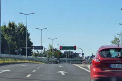 Czerwone światło w tunelach, system całkowicie wstrzymały ruch. MZD ustalił przyczynę - foto