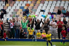 Radość, sport i dziecięcy entuzjazm. Przedszkolaki z całego regionu opanowały Stadion Miejski - foto