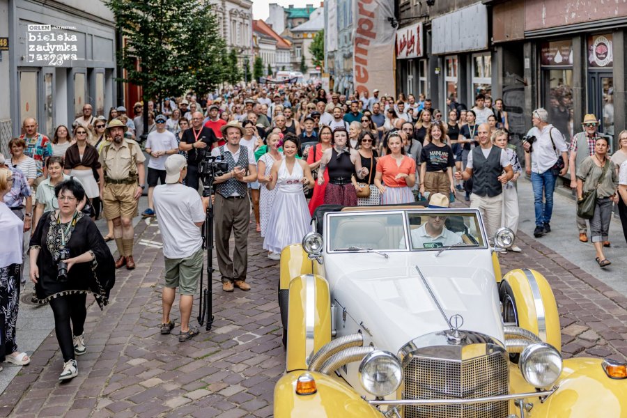 Zadymka znów zachwyciła i porwała tłumy. Letnie oblicze największego festiwalu w regionie - foto