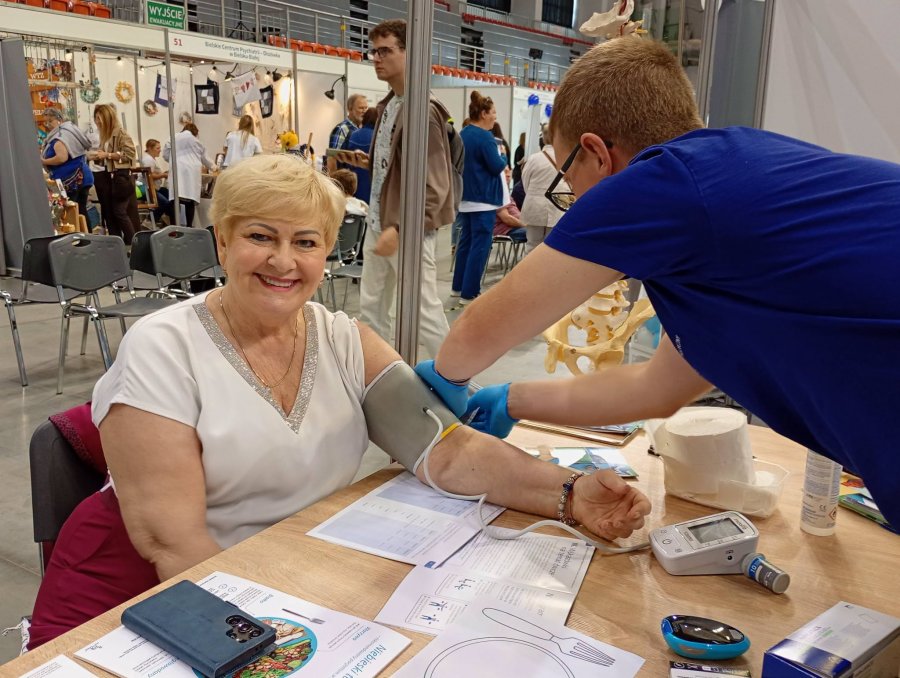 Afera z badaniami poseł Pępek. Rzecznik rządu zapowiada wyjaśnienie opisanego incydentu