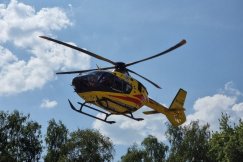 Śmigłowiec LPR zadysponowany w rejon Szyndzielni. Poważnie ranny nastolatek trafił do kliniki