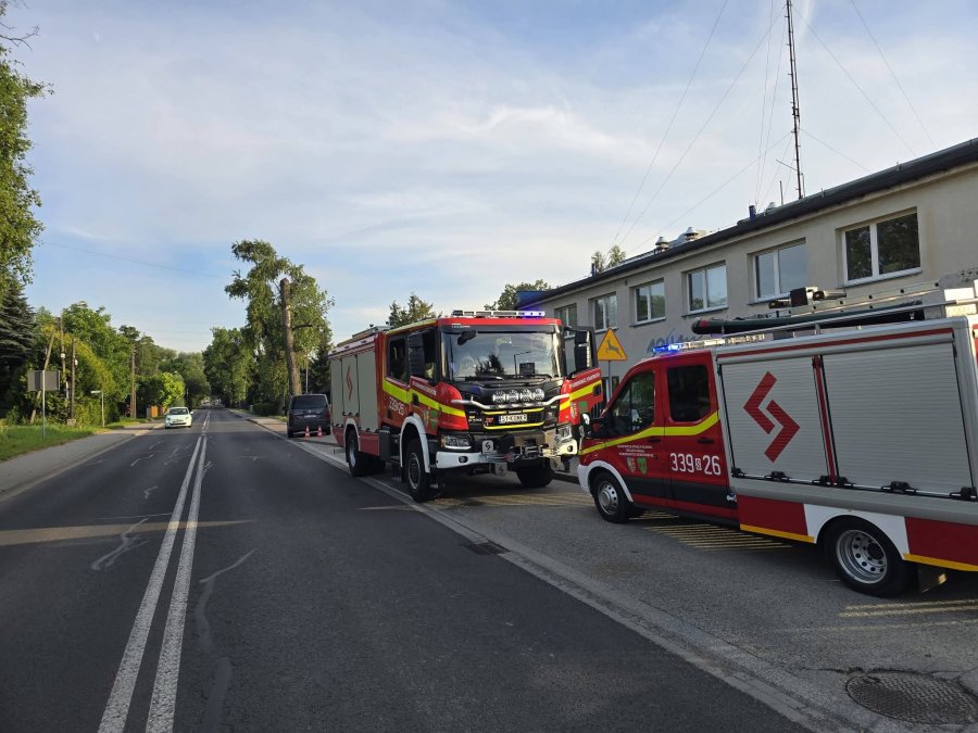 Przegrana walka o życie mężczyzny na przystanku. Nagle upadł i stracił przytomność - foto