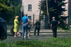 Potrącenie pieszego na Partyzantów. 37-latek z poważnymi obrażeniami trafił do szpitala - foto