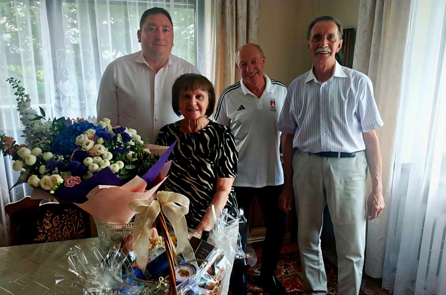 Brązowa medalistka olimpijska skończyła 88 lat. Przez lata pracowała w bielskiej szkole - foto