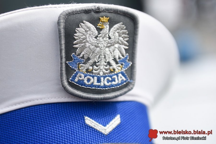 Wpadła na gorącym uczynku. 21-letnia kobieta odpowie przed sądem za próbę kradzieży