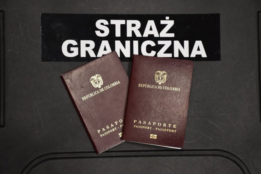 Bielscy pogranicznicy z kontrolą w zakładzie pracy. Ośmiu obcokrajowców musi opuścić Polskę