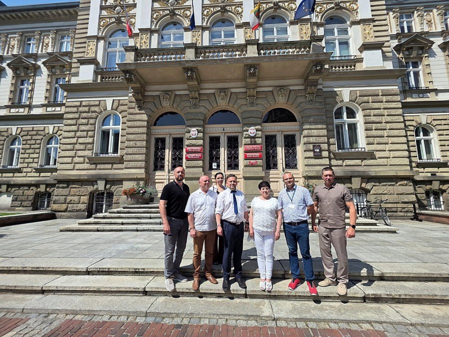 Delegacja z Chmielnika w Ratuszu. Ukraińscy samorządowcy dzielą się trudnymi doświadczeniami - foto