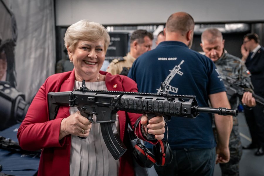 Poseł przesłuchana w charakterze świadka. Czy prokuratura wystąpi o uchylenie jej immunitetu?