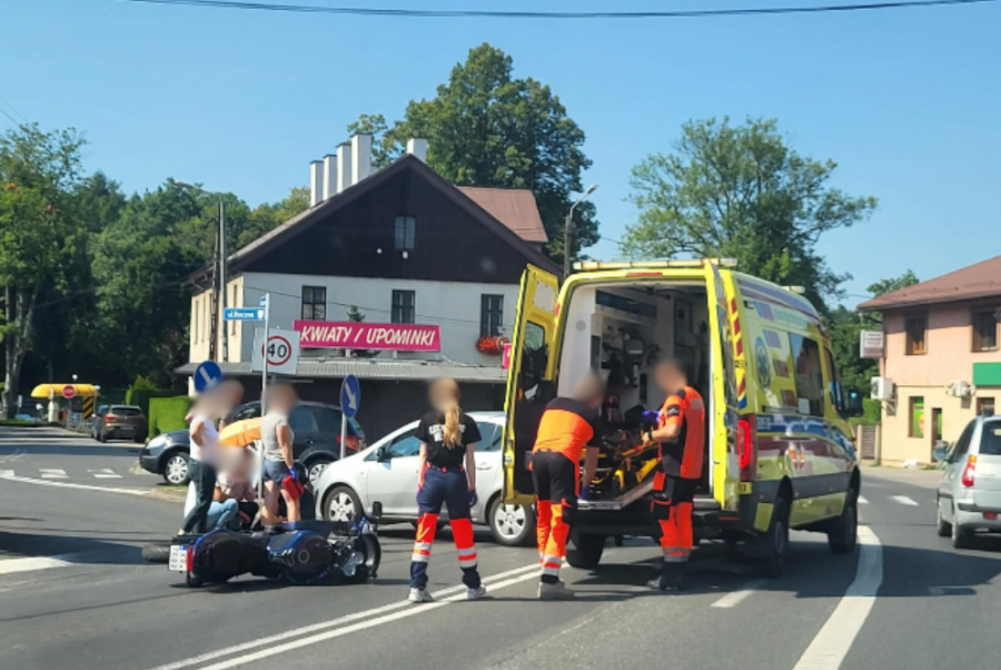Trzy kobiety brały udział w wypadku. Dramatyczny manewr nie uchronił przed obrażeniami - foto
