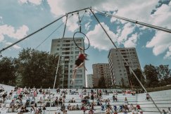 Uliczni artyści opanowali Bielsko-Białą. Tak wygląda cyrkowe szaleństwo w centrum miasta ZDJECIA