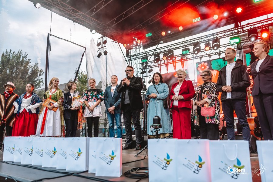 Największy festiwal zainaugurowany w Polskiej Stolicy Kultury. To był wieczór pełen doznań - foto