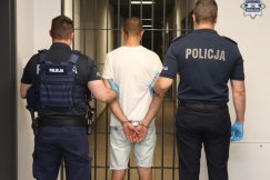 Dwóch mężczyzn kradło w sklepie. Jeden uciekł, ale szybko dołączył do wspólnika - foto