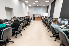 Nie wybieraj studiów dla miasta. Wybierz je dla swojej przyszłości