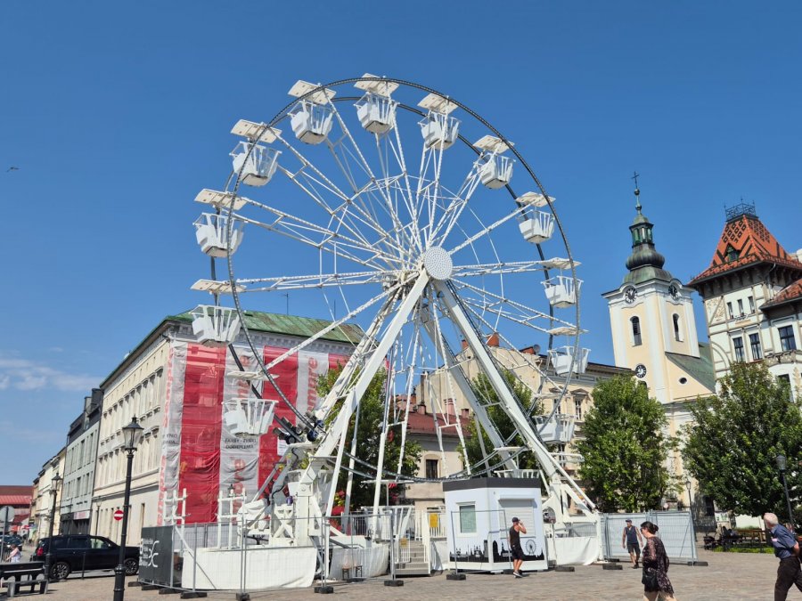 Nowa atrakcja ruszyła szybciej niż zapowiadano. Miasto z perspektywy ponad 20 metrów robi wrażenie - foto
