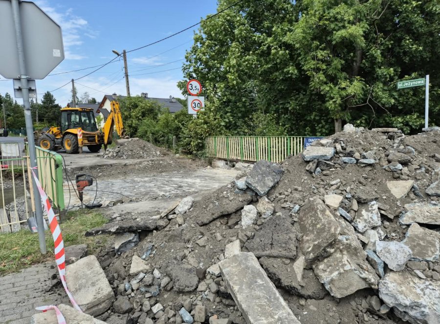 Z powodu remontu na miesiąc zamknęli most. Kierowców czekają objazdy - foto