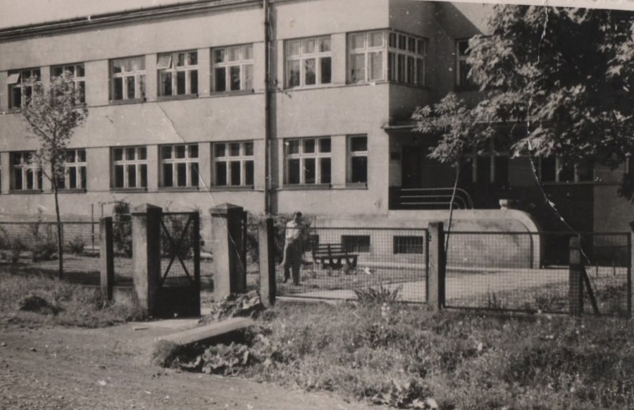 Tajemnica do rozwikłania, szukają świadków historii. Gdzie stała pierwsza szkoła w Komorowicach?