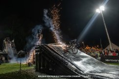 Ogień na Błoniach - dosłownie i w przenośni! Tak bawiliśmy się na Happy Bike Beskidy ZDJĘCIA