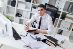 Kontroler finansowy to zawód przyszłości? Firmy stawiają na analitykę!