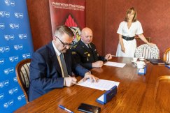Milionowa darowizna w trosce o bezpieczeństwo. Najpierw magazyn, potem komenda - foto