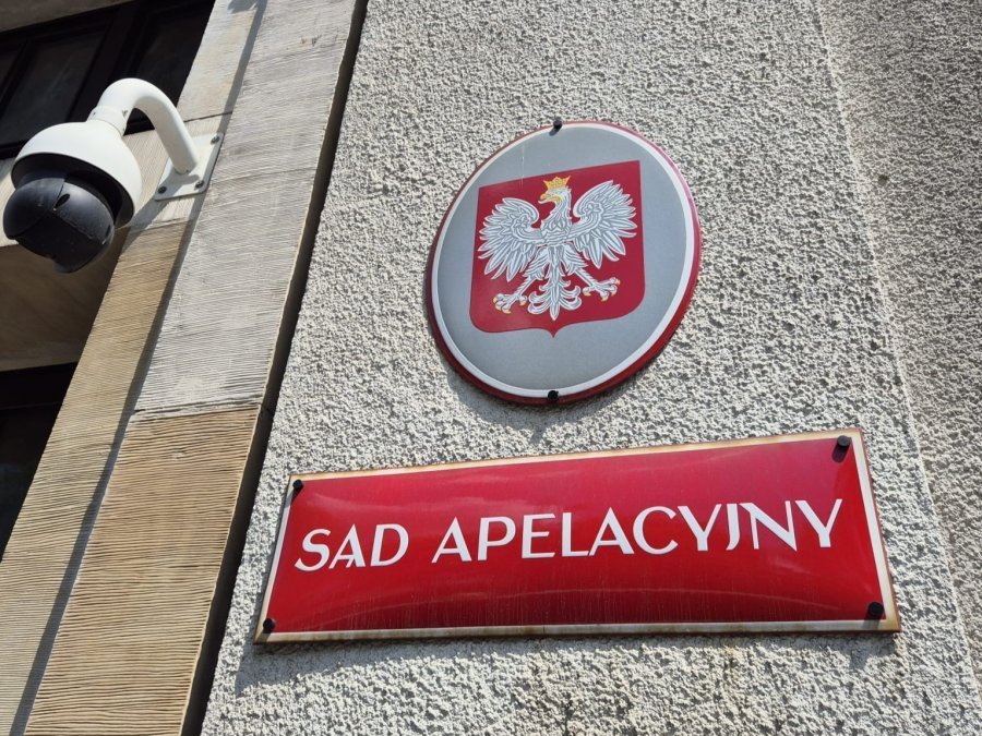 Zatrzymała się na stacji, straciła torbę z 1,3 miliona złotych. Wyrok dla członka gruzińskiego gangu