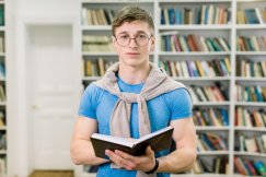 Studia z psychologii przyciągają tysiące kandydatów. Dokąd mogą Cię zaprowadzić?