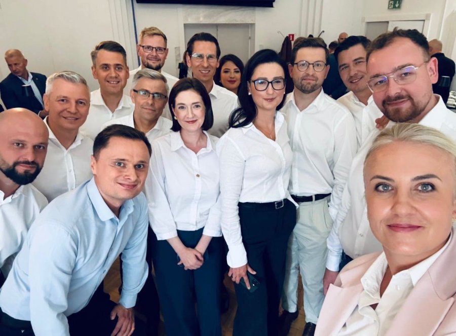 PiS zapowiada „Przebudzenie” i drużynę na zwycięstwo. W niej znana postać z Bielska-Białej - foto