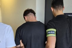 Półtora kilograma narkotyków w domu zatrzymanego 25-latka. Nieoficjalnie, to popularny raper - foto