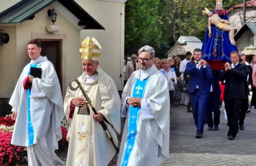 Dziejowy moment dla hałcnowskiej bazyliki. „To jest ogromne pole do działania” - foto