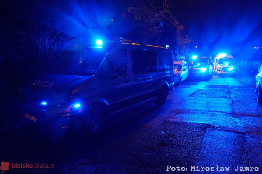 Dramatyczna walka o życie 53-latka. Zauważył go taksówkarz, reanimację rozpoczęli policjanci - foto