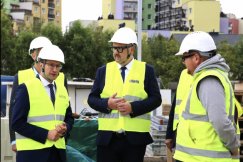 Wiceminister sprawdzał budowę mieszkań na bielskim osiedlu. „Nie gadamy, robimy” - foto