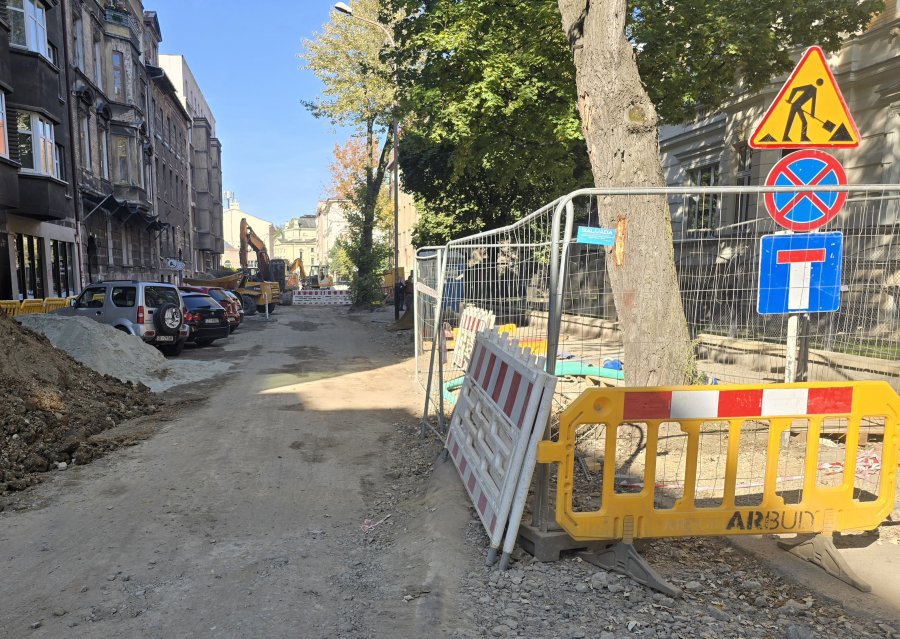 Po roku otworzą końcowy odcinek ulicy, ale zamkną kolejne skrzyżowanie. Zmiany od jutra - foto